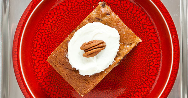 Applesauce Cake With Brown Sugar Glaze Recipe | Mott's®